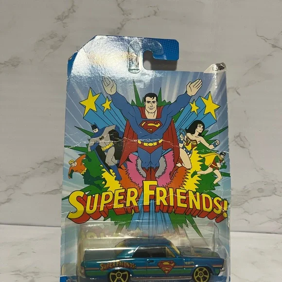 Hot Wheels 2013 Kroger Exclusive Superman Super Friends - Picture 2 of 4